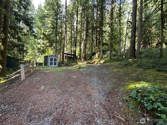 Property photo for 44707 Snee Oosh Trail, Concrete