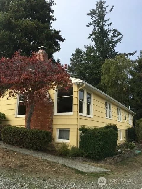 Property photo for 261 Eagle Place Ne, Bainbridge Island