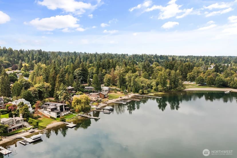 Property photo for 3402 W Lake Sammamish Parkway Ne, Redmond photo 30