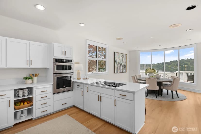 Property photo for 3402 W Lake Sammamish Parkway Ne, Redmond photo 19