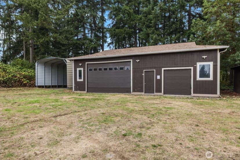 Property photo for 8423 191st Street E, Puyallup photo 28