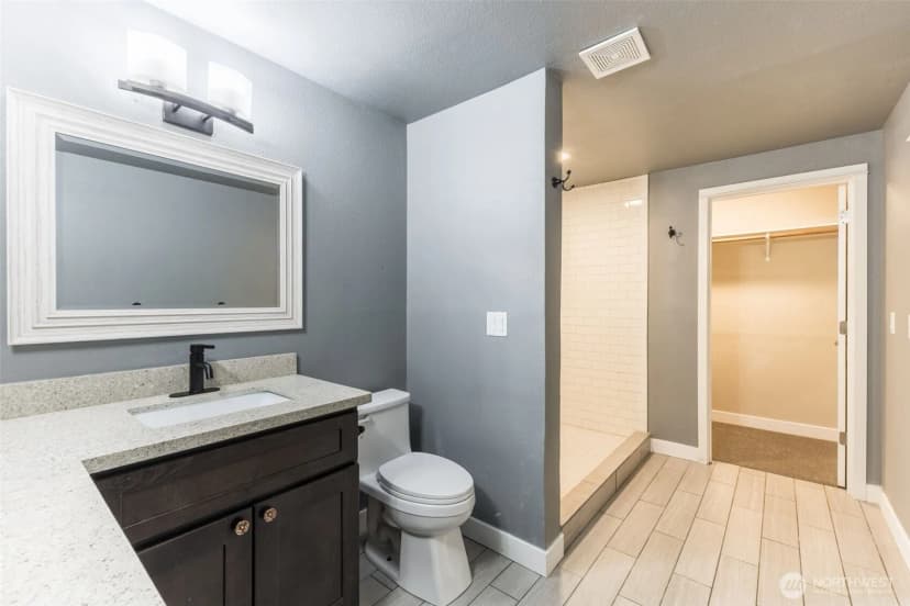 Property photo for 8423 191st Street E, Puyallup photo 16