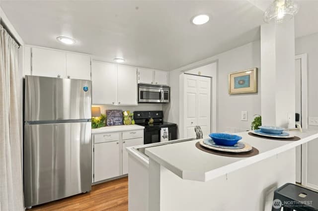Property photo for 1410 W Casino Road #b13, Everett photo 4