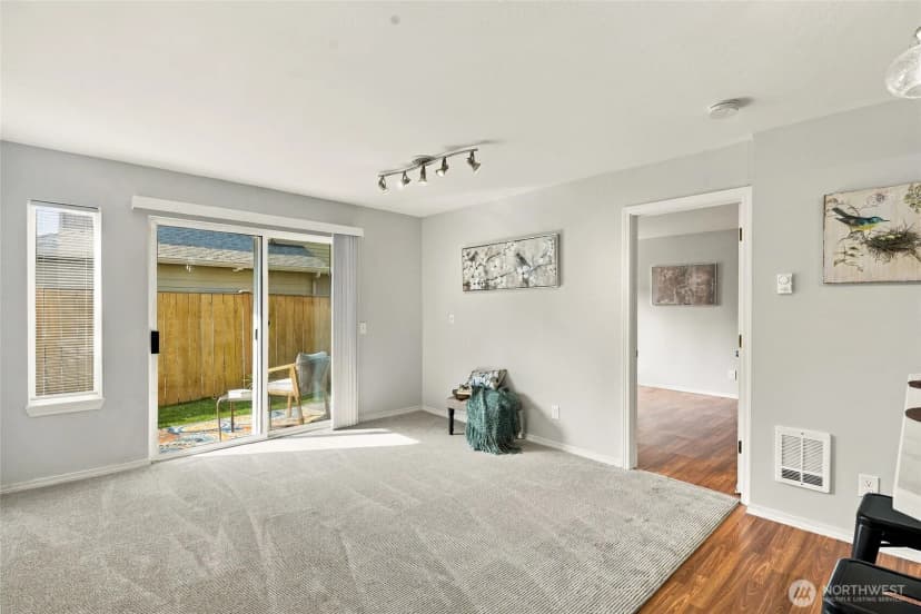 Property photo for 1410 W Casino Road #b13, Everett photo 3