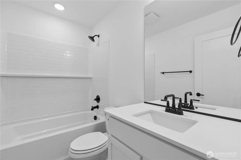 Property photo for 1952 Se 12th Street #1003, North Bend photo 11