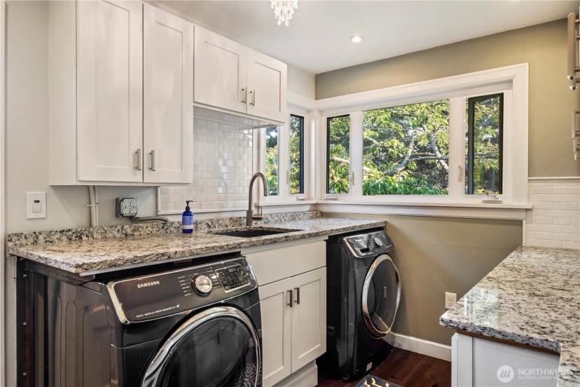Property photo for 1805 Nw 95th Street, Seattle photo 15