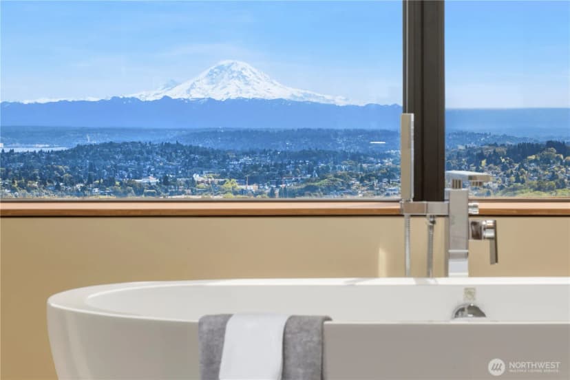 Property photo for 1301 Spring Street #ph32, Seattle photo 29
