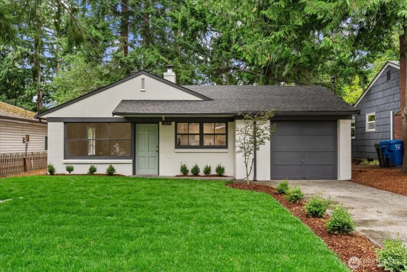Property photo for 13525 Wallingford Avenue N, Seattle