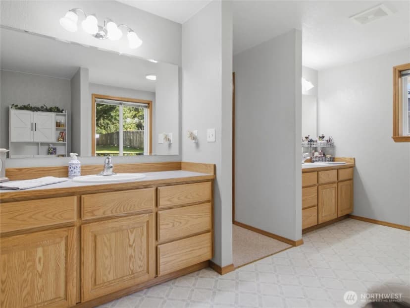 Property photo for 15837 Lawrence Place Se, Yelm photo 19