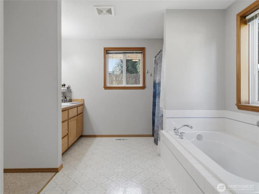 Property photo for 15837 Lawrence Place Se, Yelm photo 20