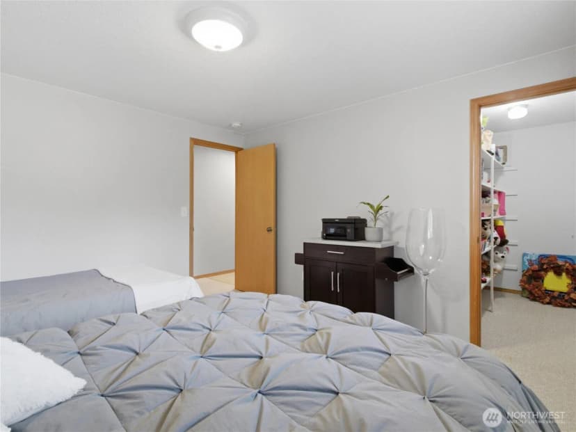 Property photo for 15837 Lawrence Place Se, Yelm photo 24