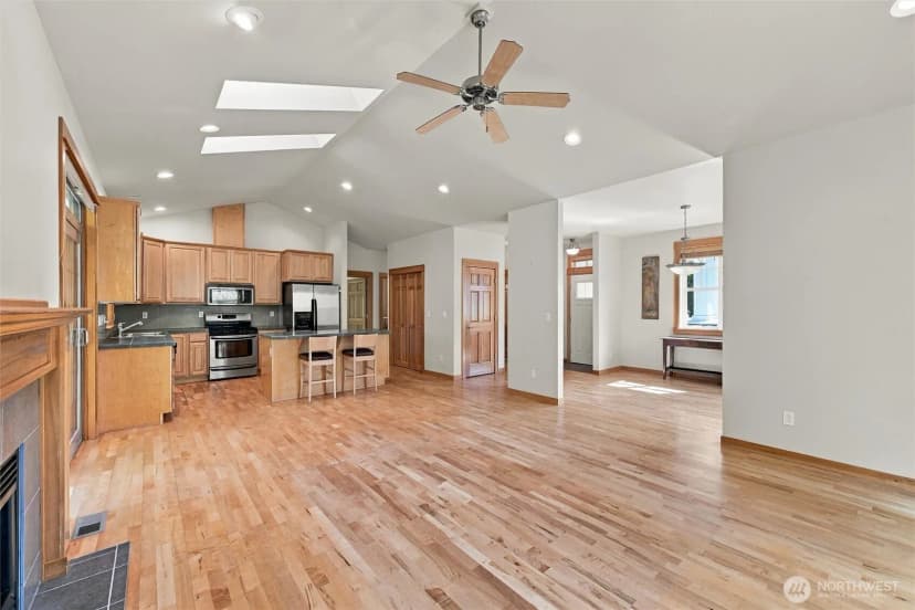 Property photo for 5444 Tananger Road, Blaine photo 11