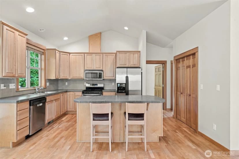 Property photo for 5444 Tananger Road, Blaine photo 16