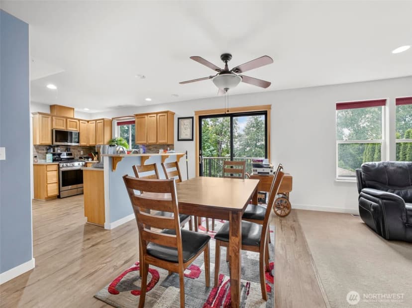 Property photo for 4381 Harborview Drive, Blaine photo 10