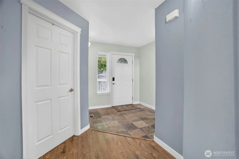 Property photo for 4381 Harborview Drive, Blaine photo 8
