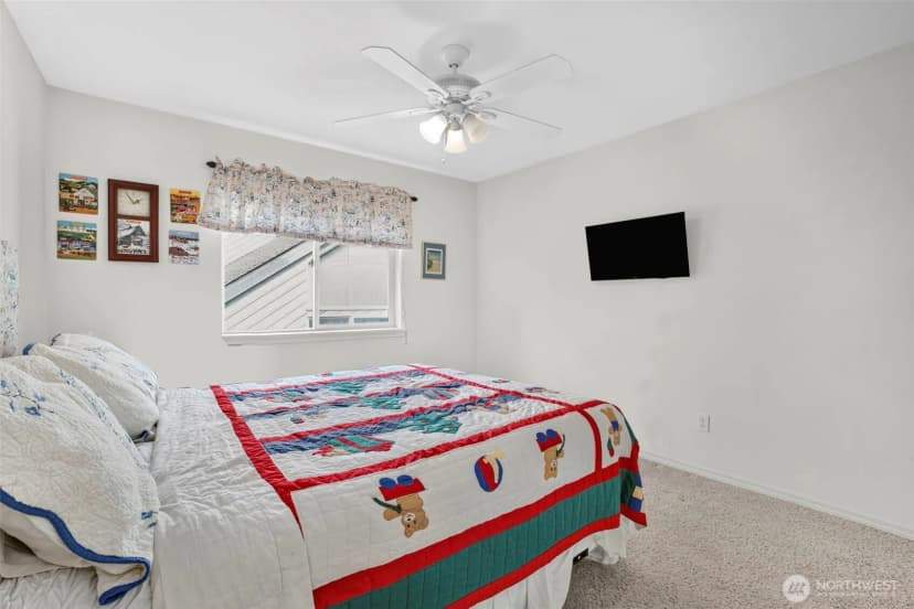Property photo for 4381 Harborview Drive, Blaine photo 26
