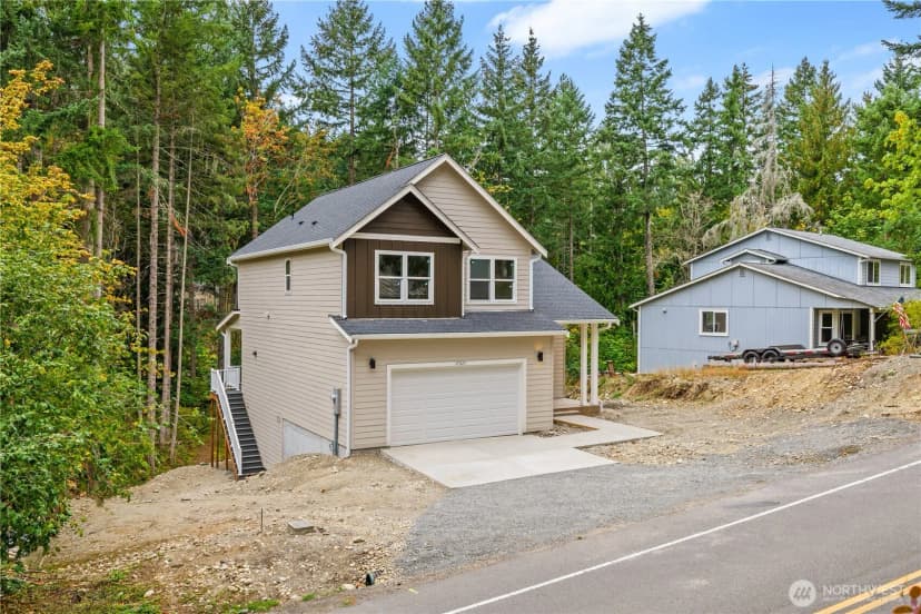 Property photo for 17921 Clear Lake Boulevard Se, Yelm photo 3