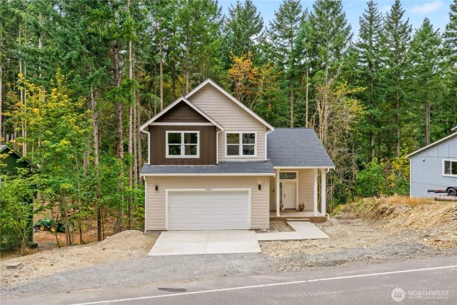 Property photo for 17921 Clear Lake Boulevard Se, Yelm photo 2