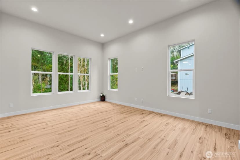 Property photo for 17921 Clear Lake Boulevard Se, Yelm photo 7