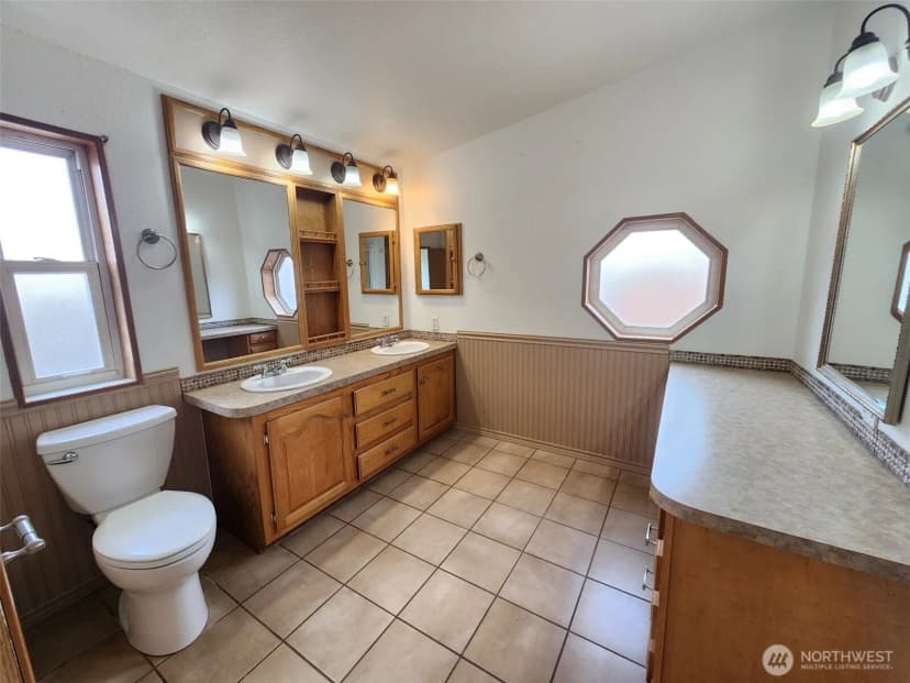 Property photo for 309 5th Avenue Se, Ephrata photo 16
