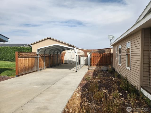 Property photo for 309 5th Avenue Se, Ephrata photo 4