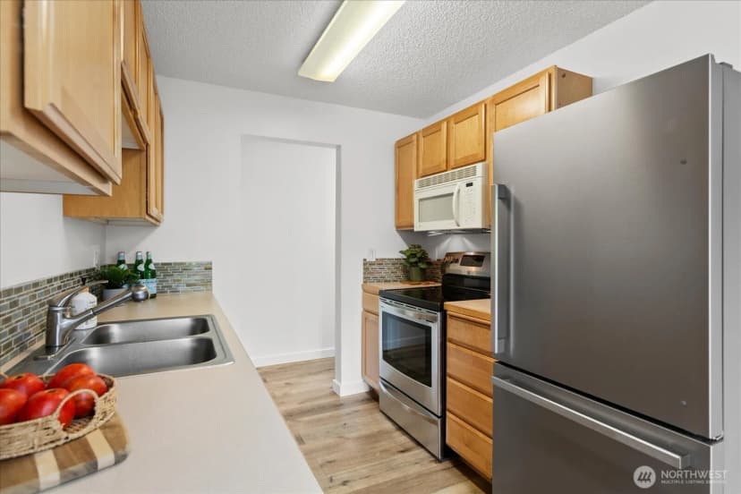 Property photo for 330 Elm Street #205, Everett photo 10