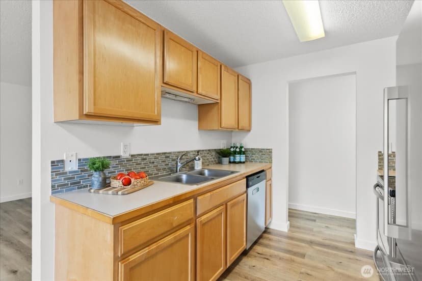 Property photo for 330 Elm Street #205, Everett photo 9