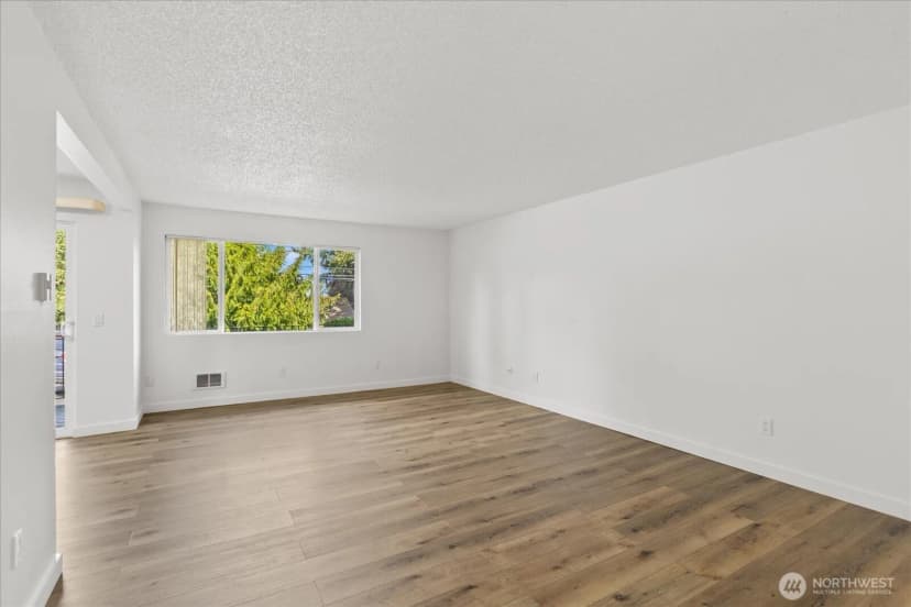 Property photo for 330 Elm Street #205, Everett photo 6