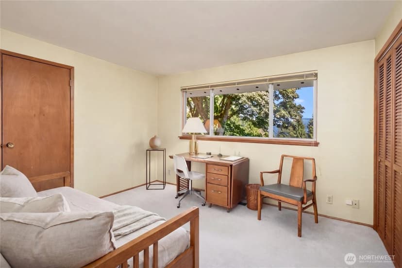 Property photo for 9226 Se 60th Street, Mercer Island photo 18