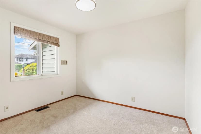 Property photo for 18805 94th Avenue W, Edmonds photo 18