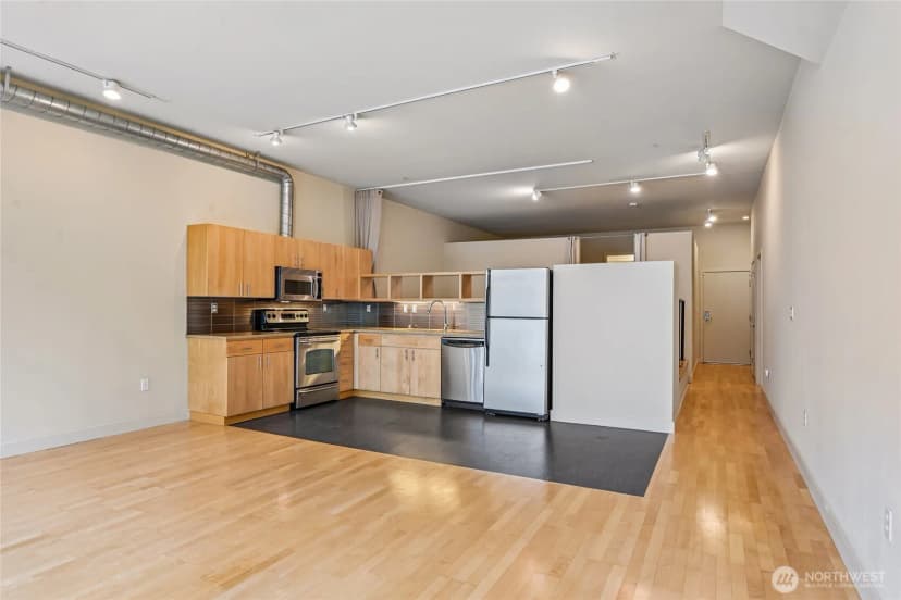 Property photo for 2015 Terry Avenue #415, Seattle photo 6