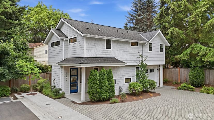 Property photo for 11505 112th Court Ne, Kirkland photo 24