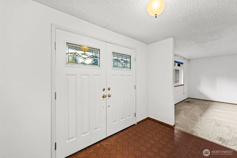 Property photo for 18911 9th Avenue Ct E, Spanaway photo 5