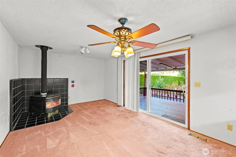 Property photo for 18911 9th Avenue Ct E, Spanaway photo 14