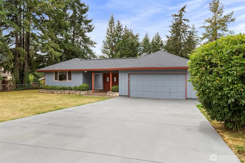 Property photo for 9271 Kristine Drive Nw, Bremerton photo 8