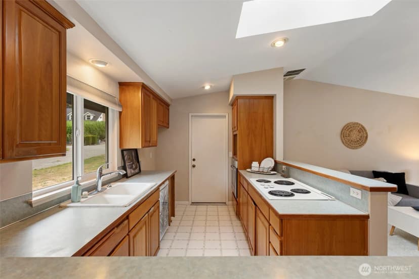 Property photo for 9271 Kristine Drive Nw, Bremerton photo 18