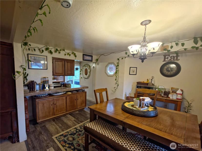 Property photo for 1517 Altenau, Cosmopolis photo 6