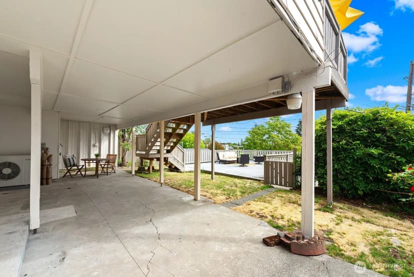 Property photo for 4116 Sw 38th Avenue Sw, Seattle photo 29