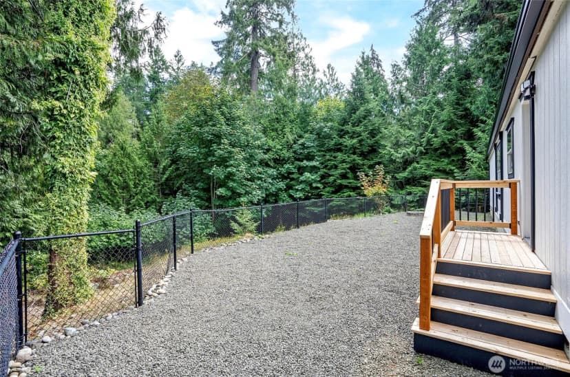 Property photo for 221 E Cougar Lane S, Shelton photo 31