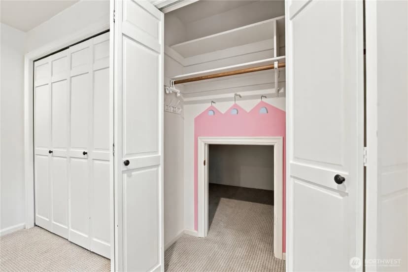 Property photo for 2423 222nd Avenue Ne, Sammamish photo 25