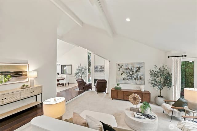Property photo for 2423 222nd Avenue Ne, Sammamish photo 4
