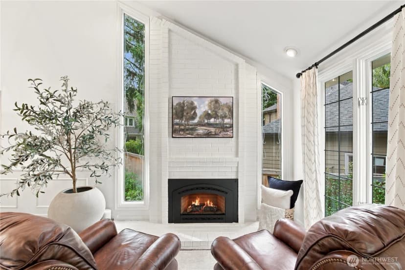Property photo for 2423 222nd Avenue Ne, Sammamish photo 6