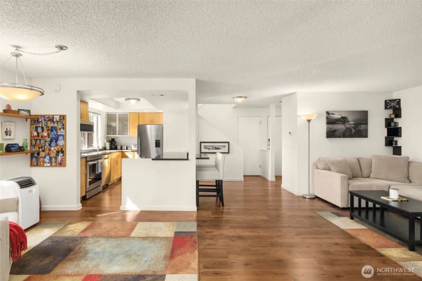 Property photo for 3400 108th Place Ne #2, Bellevue photo 13