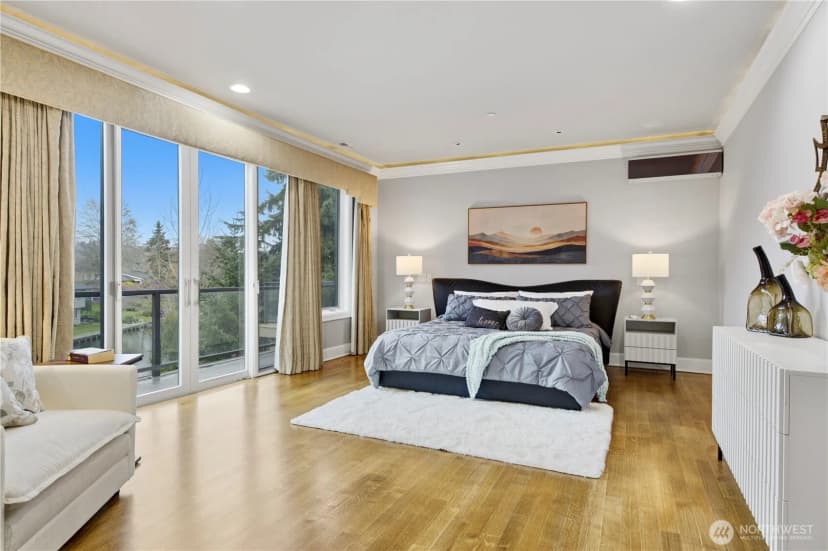 Property photo for 2 Crescent Key Se, Bellevue photo 25