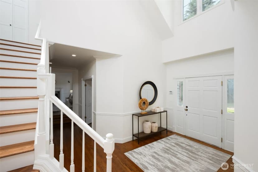 Property photo for 23837 Se 45th Street, Sammamish photo 2