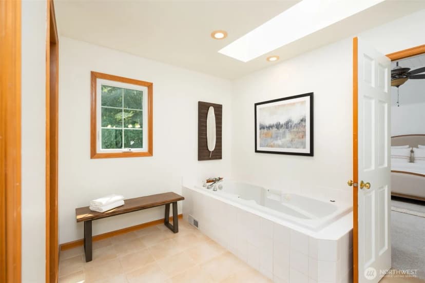 Property photo for 23837 Se 45th Street, Sammamish photo 19