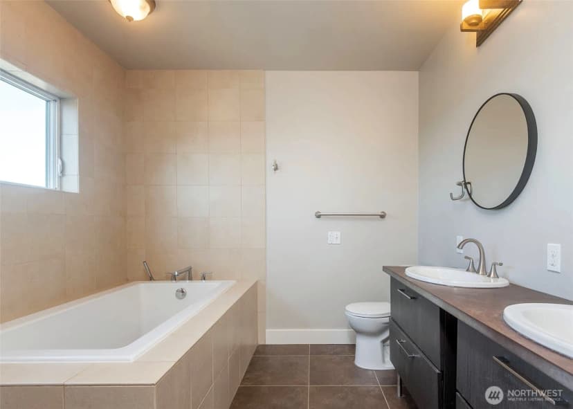 Property photo for 5110 Palatine Avenue N, Seattle photo 19