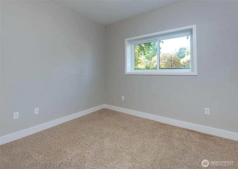 Property photo for 5110 Palatine Avenue N, Seattle photo 31