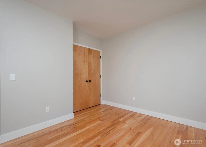 Property photo for 5110 Palatine Avenue N, Seattle photo 20