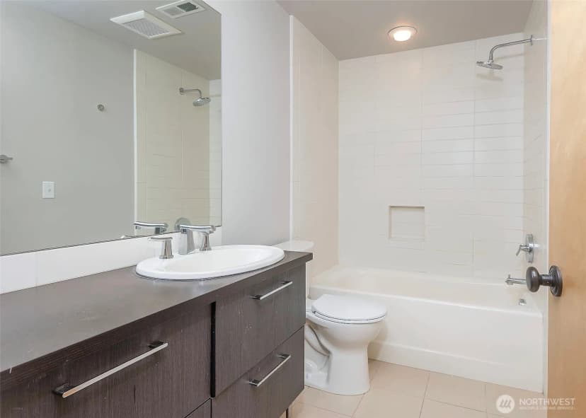 Property photo for 5110 Palatine Avenue N, Seattle photo 33
